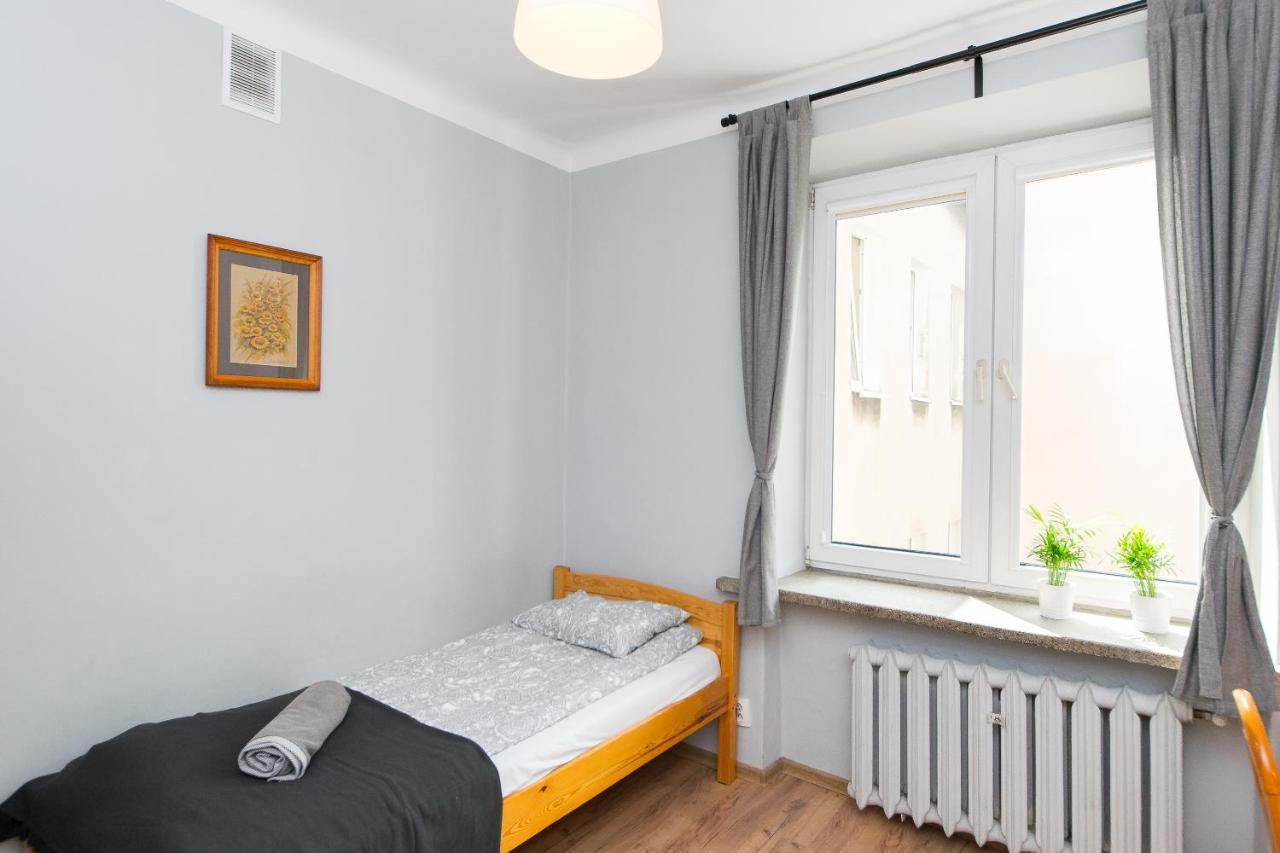3-Bedroom Flat In City Center P4You Pl Cracovia Exterior foto