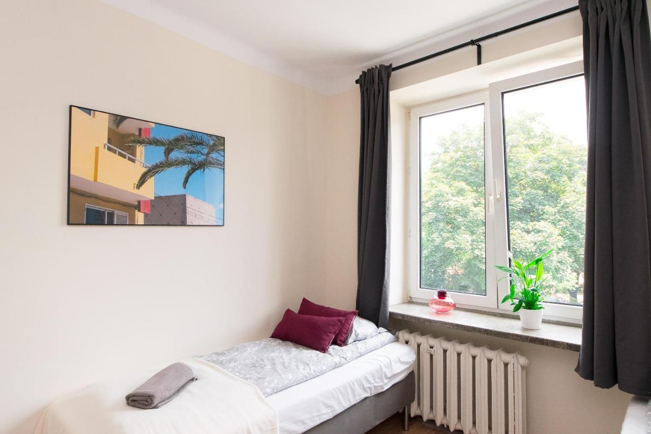 3-Bedroom Flat In City Center P4You Pl Cracovia Exterior foto